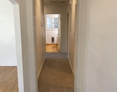 4586 Sunnyside Drive - Photo Thumbnail 29