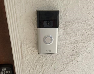 4586 Sunnyside Drive - Photo Thumbnail 3