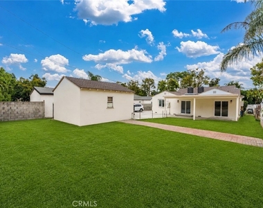 6222 Magnolia Avenue - Photo Thumbnail 14