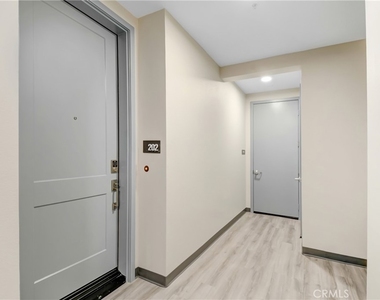 4127 E Circle Paseo - Photo Thumbnail 4