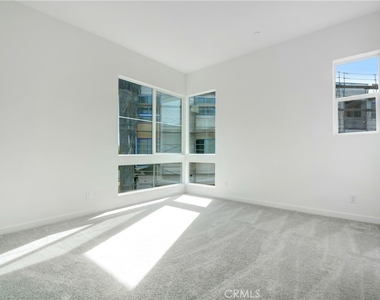 4127 E Circle Paseo - Photo Thumbnail 10