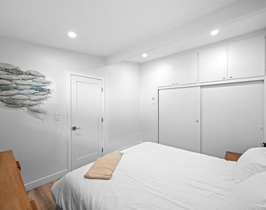25154 Malibu Road - Photo Thumbnail 17