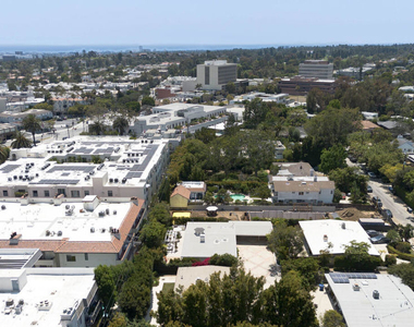 11770 Chenault Street - Photo Thumbnail 23