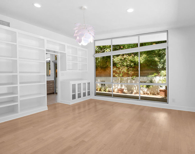 11770 Chenault Street - Photo Thumbnail 5