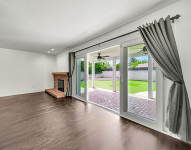 23008 Hamlin Street - Photo Thumbnail 9