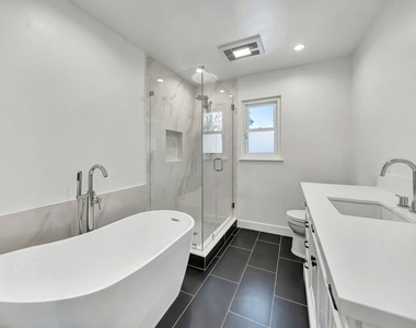 23008 Hamlin Street - Photo Thumbnail 16