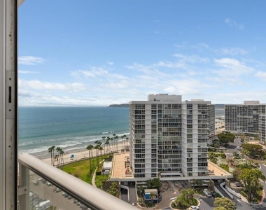 1810 Avenida Del Mundo - Photo Thumbnail 14