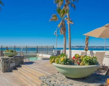 1810 Avenida Del Mundo - Photo Thumbnail 52