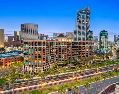 500 W Harbor Dr. - Photo Thumbnail 27