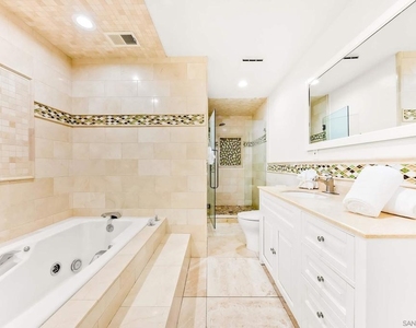 7256 Rue Michael - Photo Thumbnail 55