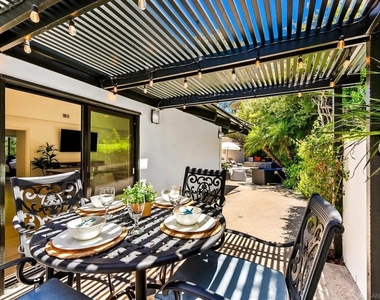 7256 Rue Michael - Photo Thumbnail 48