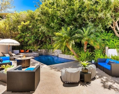 7256 Rue Michael - Photo Thumbnail 61