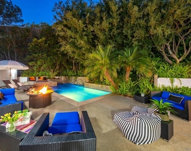 7256 Rue Michael - Photo Thumbnail 62