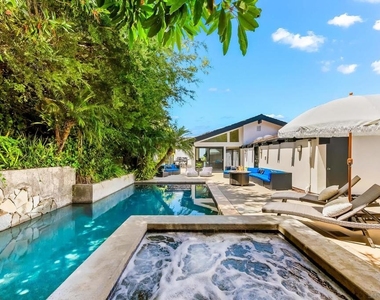 7256 Rue Michael - Photo Thumbnail 68