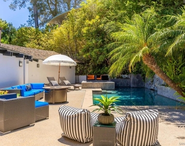 7256 Rue Michael - Photo Thumbnail 63