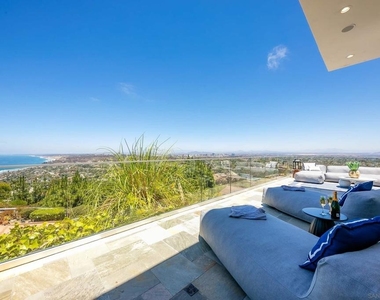 7256 Rue Michael - Photo Thumbnail 19