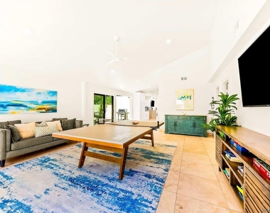 7256 Rue Michael - Photo Thumbnail 46