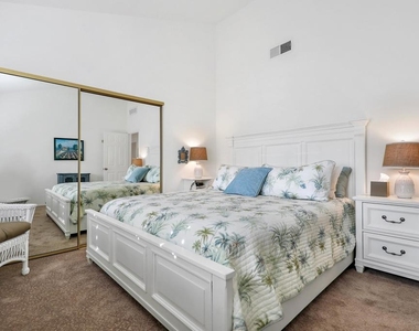 39 Blue River Drive - Photo Thumbnail 21