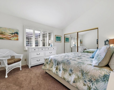 39 Blue River Drive - Photo Thumbnail 22