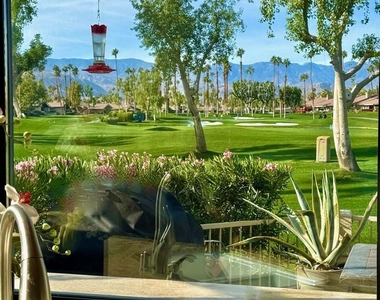 39 Blue River Drive - Photo Thumbnail 15