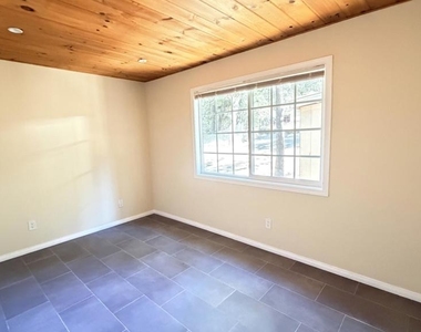 52830 Pine Cove Road - Photo Thumbnail 10