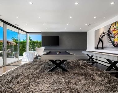 72975 Willow Street - Photo Thumbnail 12
