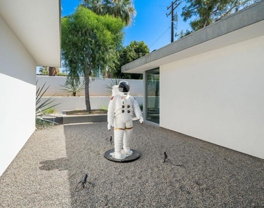72975 Willow Street - Photo Thumbnail 36