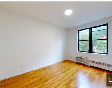 East 89th Street - Photo Thumbnail 1