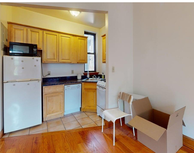 West 83rd Street - Photo Thumbnail 7