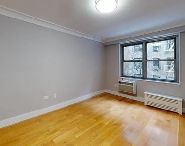 Columbus Avenue Flex 2 - Photo Thumbnail 3