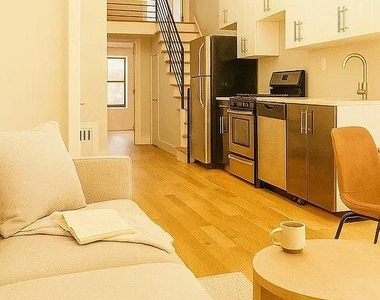 338 Melrose Street - Photo Thumbnail 1
