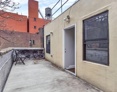 East 26th Street - Photo Thumbnail 11
