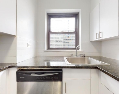 East 69th Street - Photo Thumbnail 1