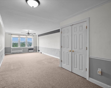 21 Fairview Avenue - Photo Thumbnail 2