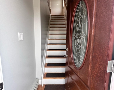 99-76 164th Ave - Photo Thumbnail 1