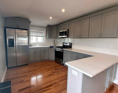 99-76 164th Ave - Photo Thumbnail 5