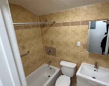 2407 Brookhaven Avenue - Photo Thumbnail 4