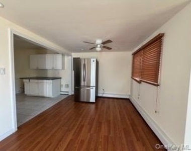38 Island Street - Photo Thumbnail 6