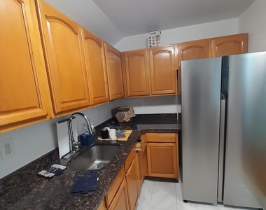 176-34 133rd Avenue - Photo Thumbnail 4