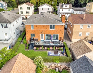 27 Woodside Avenue - Photo Thumbnail 15