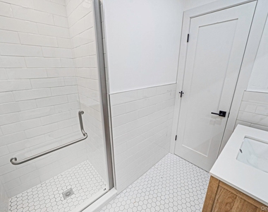 2386 New York Avenue - Photo Thumbnail 10