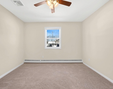 2129 Julia Goldbach Avenue - Photo Thumbnail 9