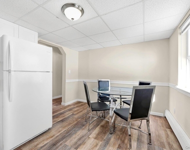 2129 Julia Goldbach Avenue - Photo Thumbnail 2