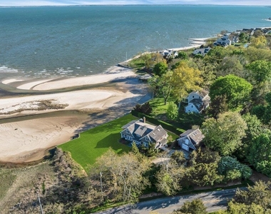 10450 New Suffolk Avenue - Photo Thumbnail 23