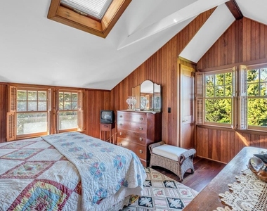 10450 New Suffolk Avenue - Photo Thumbnail 18
