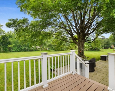 30 Palmer Lane - Photo Thumbnail 17