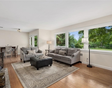 30 Palmer Lane - Photo Thumbnail 3