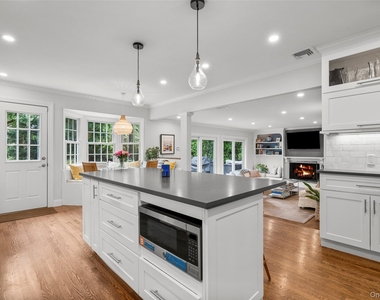 341 Orienta Avenue - Photo Thumbnail 10