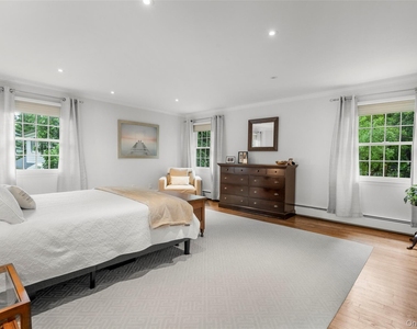 341 Orienta Avenue - Photo Thumbnail 18