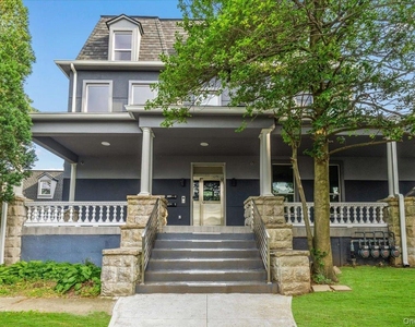 222 Primrose Avenue - Photo Thumbnail 15